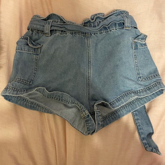 PacSun Paperbag Shorts - Picture 3 of 3
